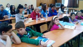 Започва разпространението на учебниците за 2 и 6 клас
