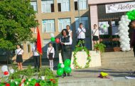 Мариета ПЕТРОВА, директор на XI ОУ „Николай Лилиев“ в Стара Загора: Бъдете победители и никога не забравяйте любимото училище