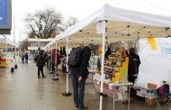 Предлагат нови правилници за фермерските пазари, къщите за гости и малките хотели
