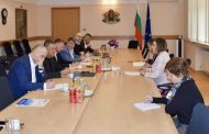 Министър Нинова: Ще внесем предложение за обявяване на форсмажор заради войната в Украйна