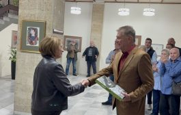 В Казанлък ще бъде издигната скулптура на академик Дечко Узунов